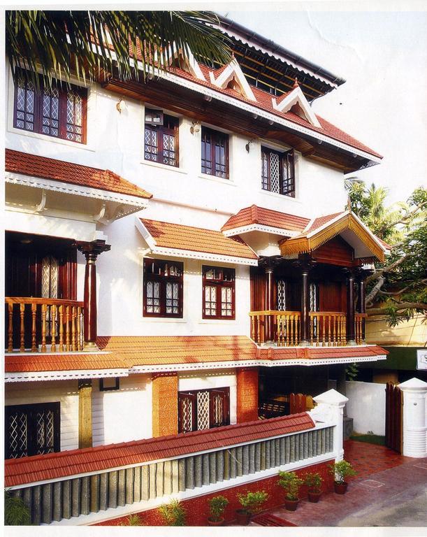 Hotel White Rose Kochi Kültér fotó