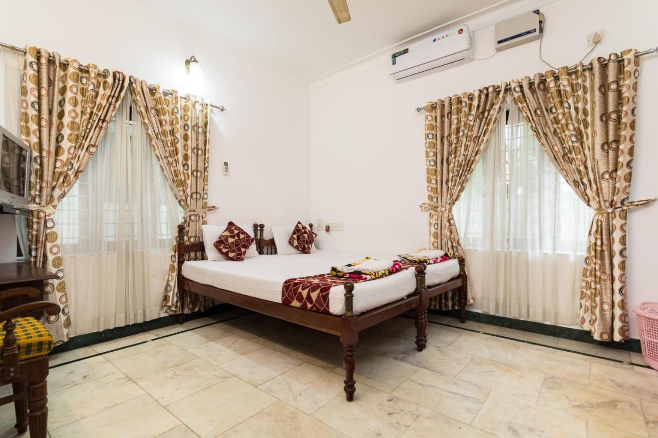 Hotel White Rose Kochi Kültér fotó